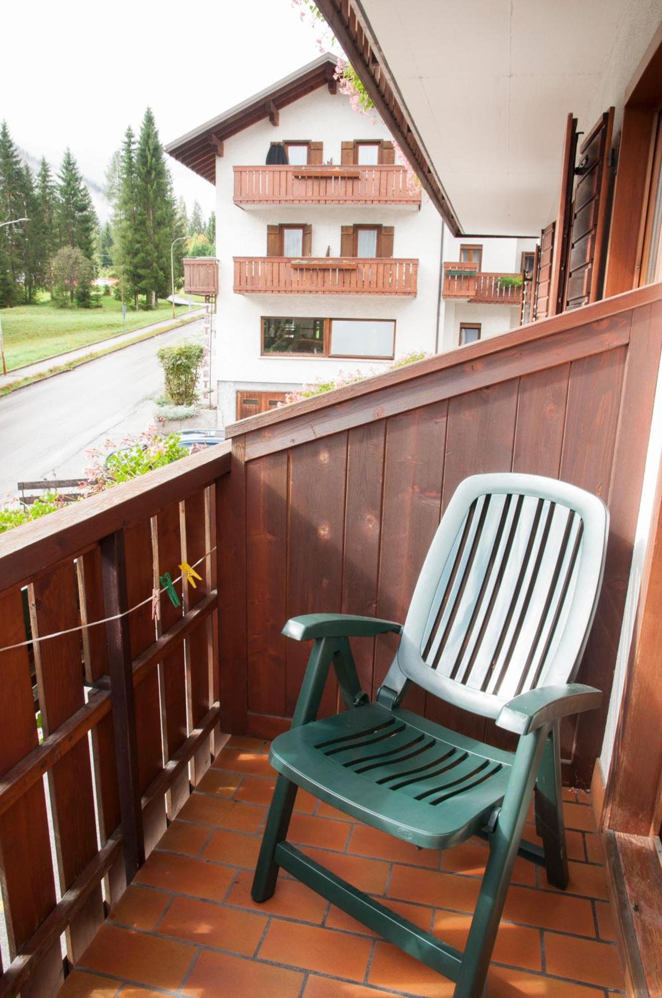 Garni Mariolina Bed & Breakfast Falcade Exterior photo