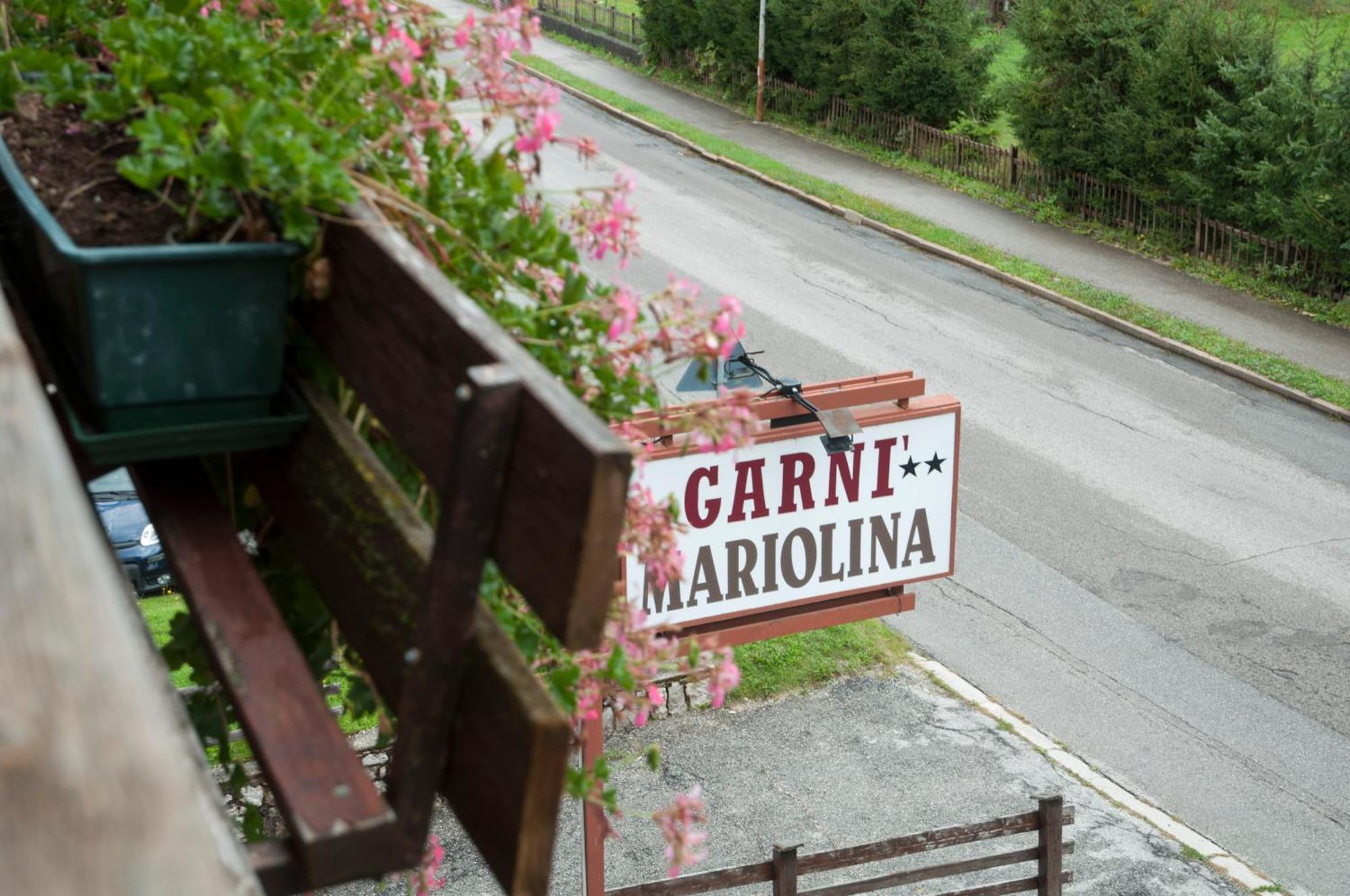 Garni Mariolina Bed & Breakfast Falcade Exterior photo